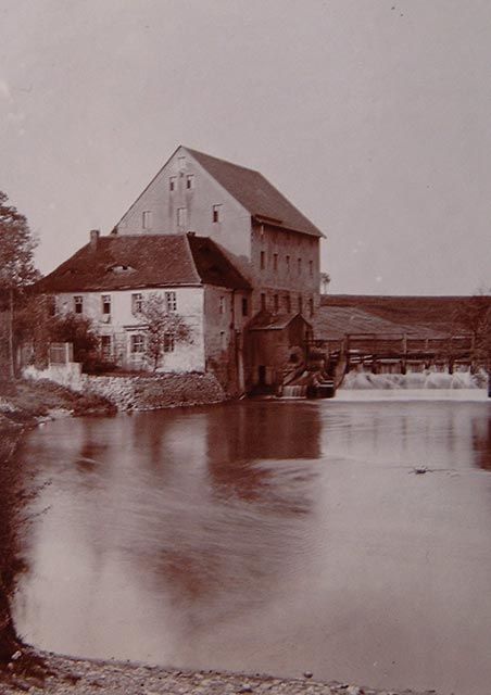 Foto mit Blick auf die Hölzleinsmühle in Bayreuth aus dem Jahr 1910